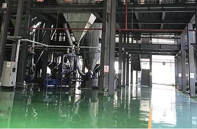 锂电池材料盘式干燥作业符合国家倡导的节能低碳要求